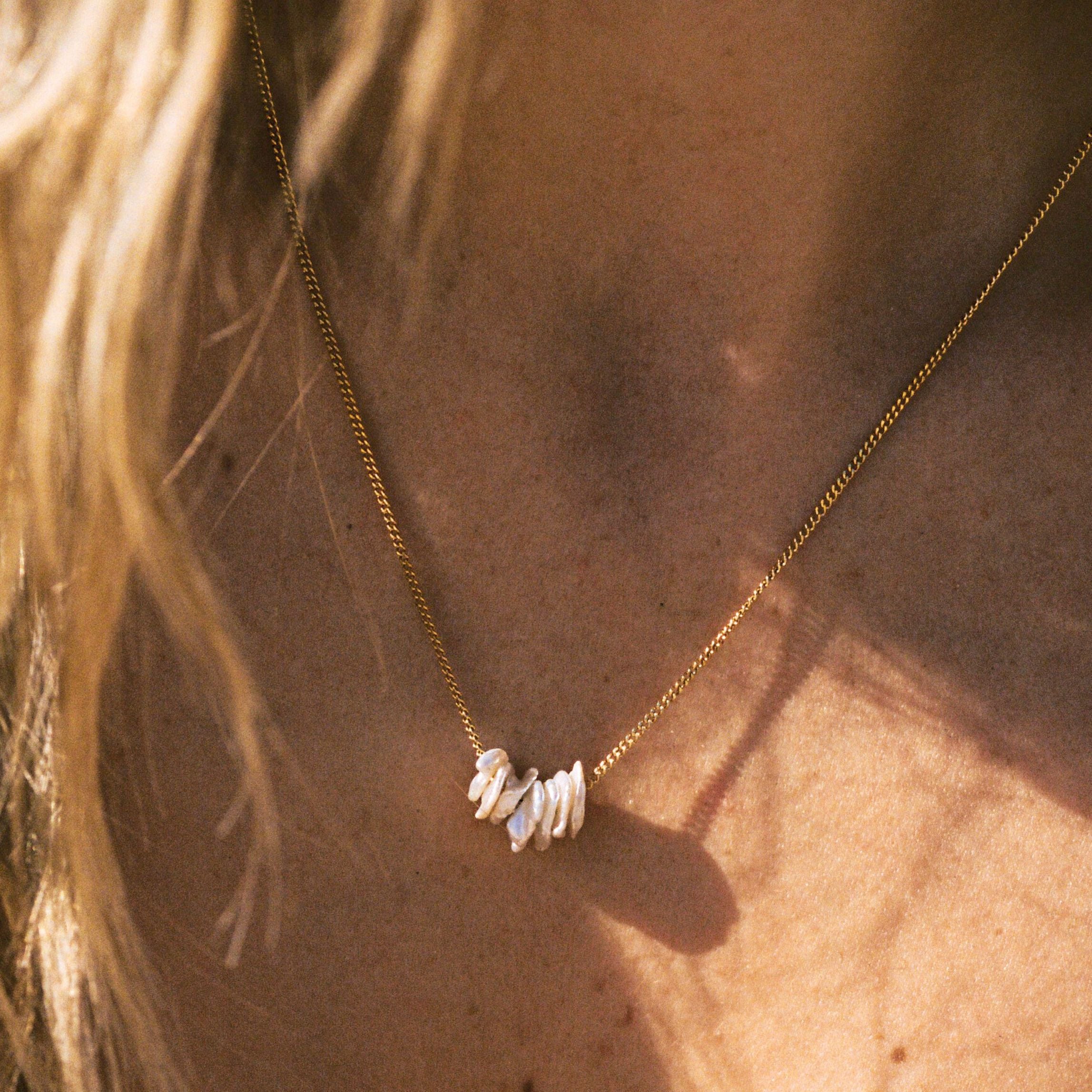 Irregular Pearls Pendant