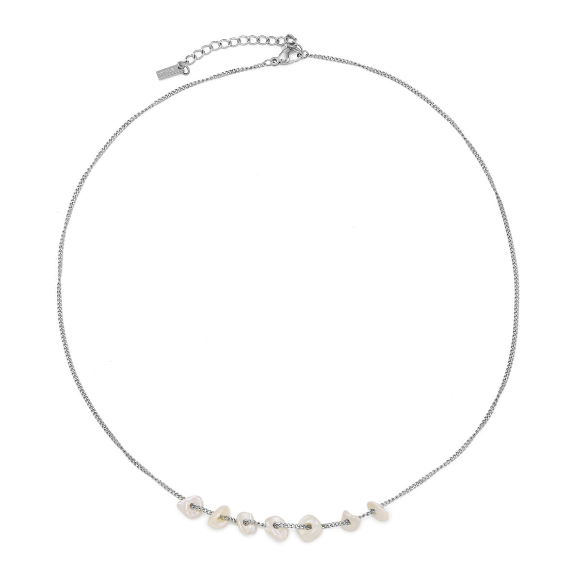 Isle necklace in silver with small freshwater pearls on a dainty chain