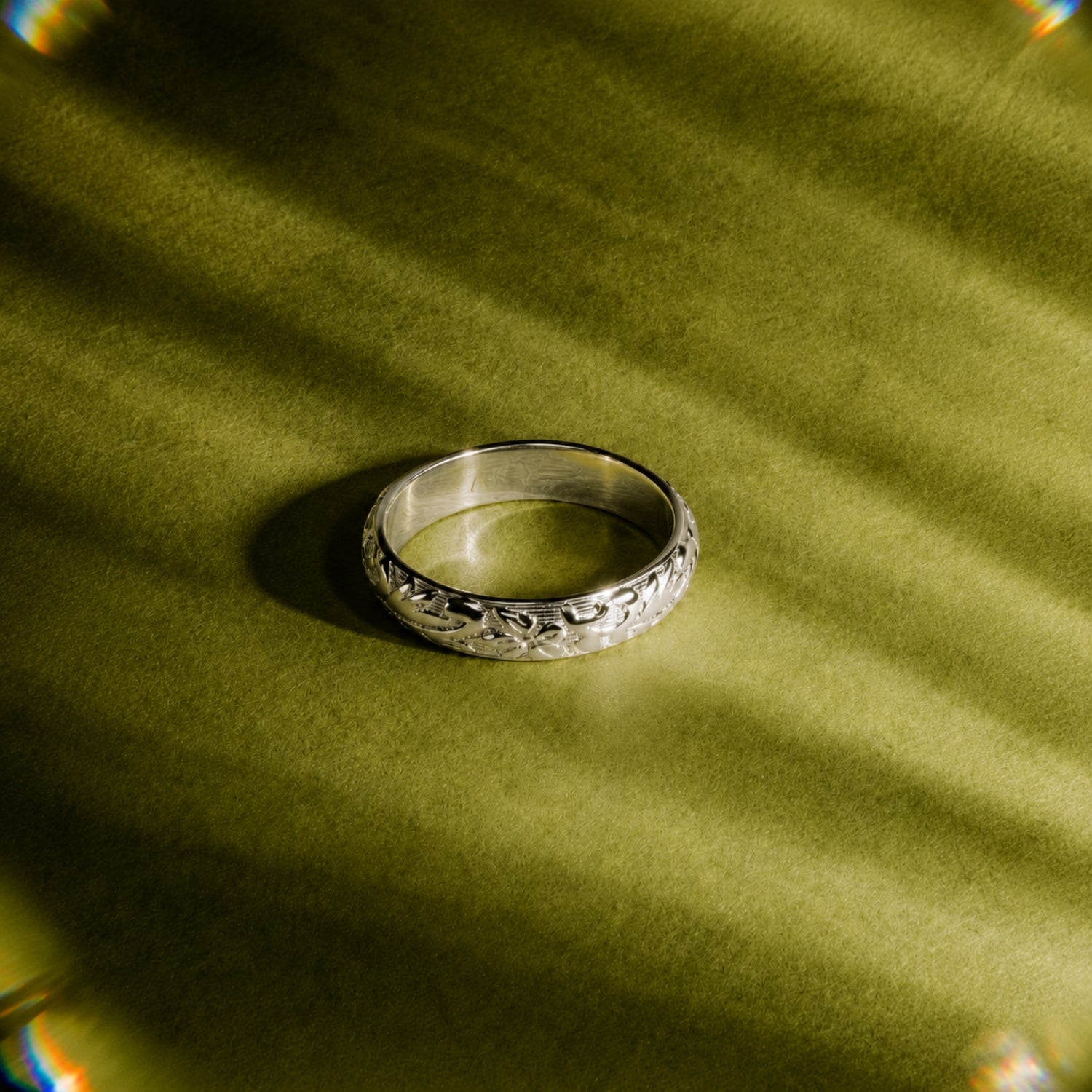 Silver Floral Engraved Ring 